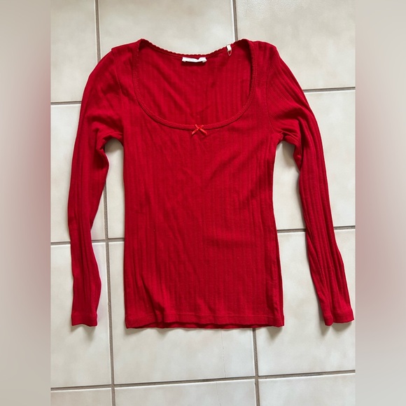 Doen Romy LS Tee - Red - Picture 1 of 6